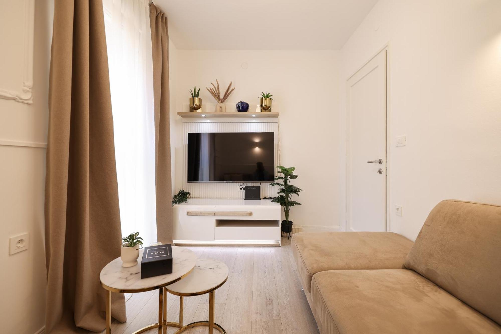 De Clave Luxury Apartment Zara Esterno foto