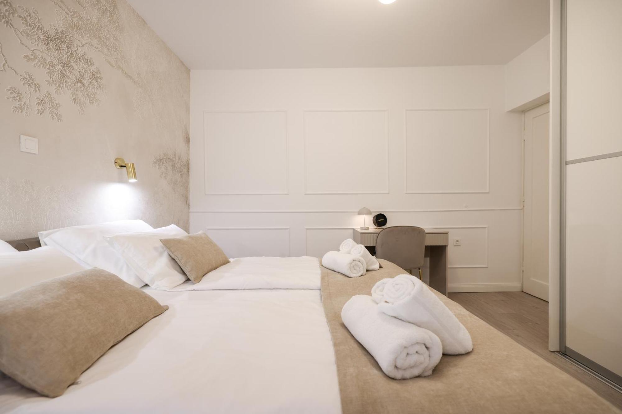 De Clave Luxury Apartment Zara Esterno foto
