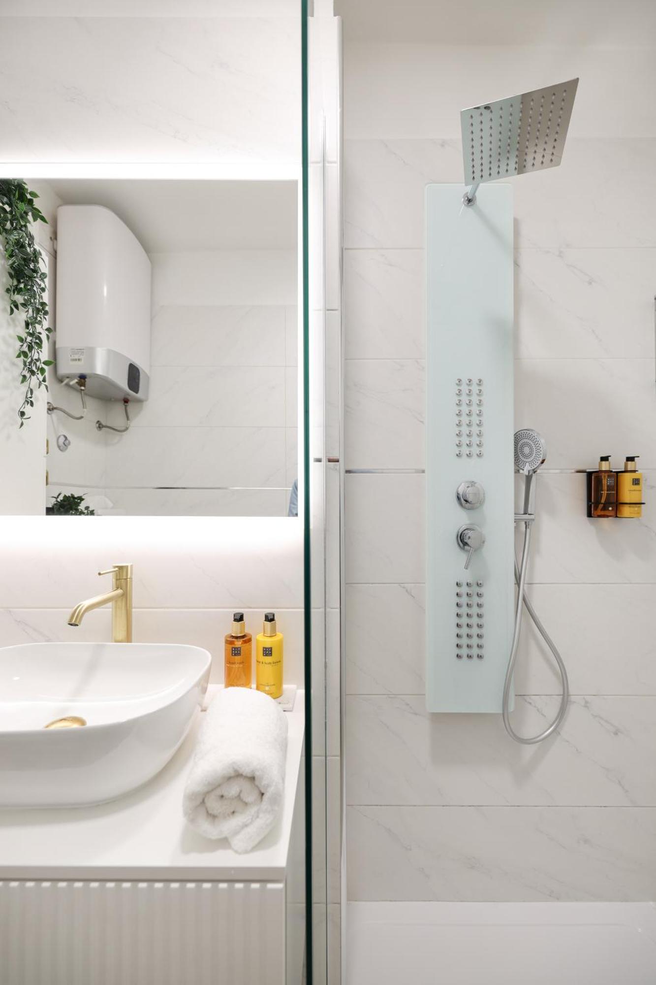 De Clave Luxury Apartment Zara Esterno foto